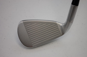 Mizuno JPX-900 Iron Face